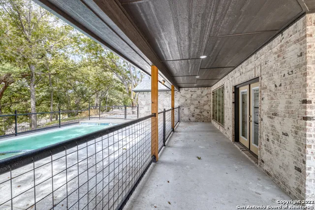 422 Red Wright Rd Leakey, TX 78873