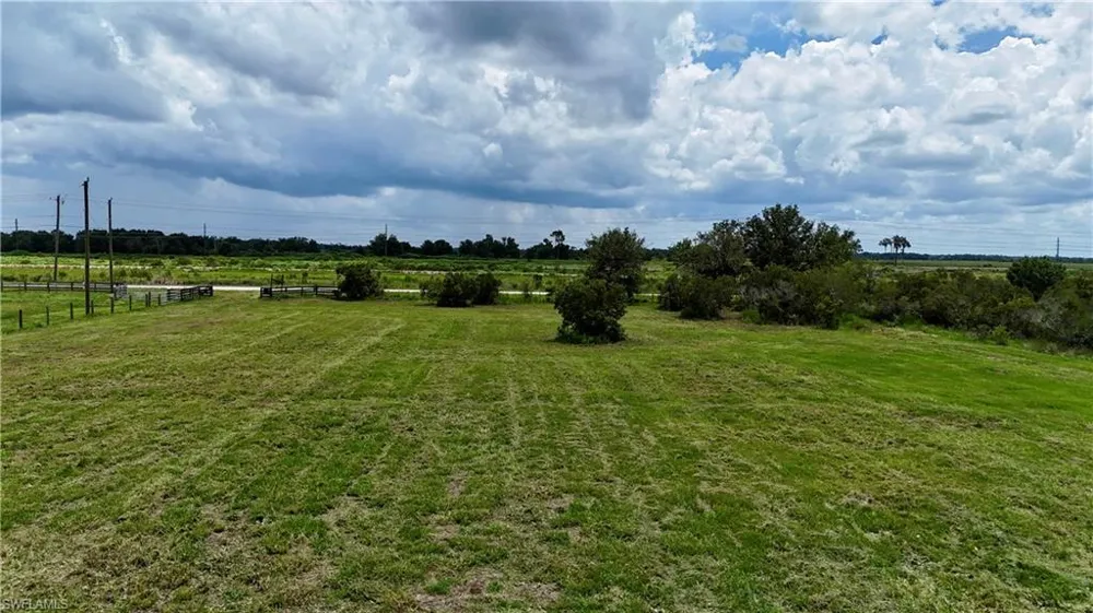 County Line Road E Fort Meade, FL 33841