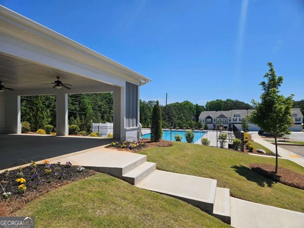 2561 RIVERSIDE RD Conyers, GA 30013