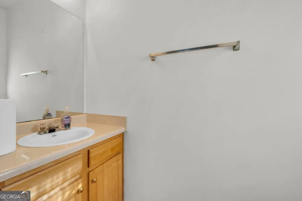 1289 Labrador LN Riverdale, GA 30296