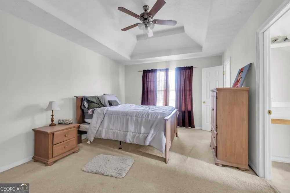 1289 Labrador LN Riverdale, GA 30296