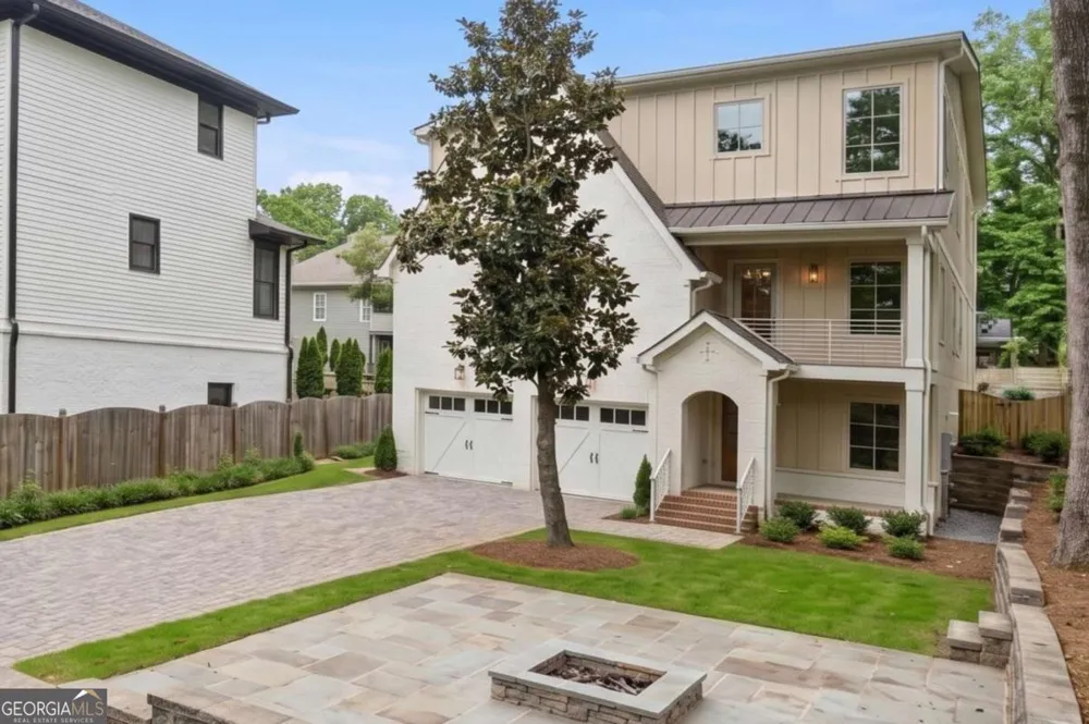 3093 Fala Place DR NE Brookhaven, GA 30319