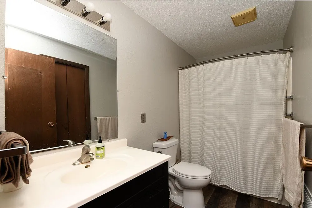 241 6th Avenue S Casselton, ND 58012