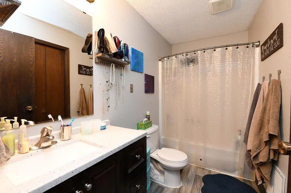 241 6th Avenue S Casselton, ND 58012