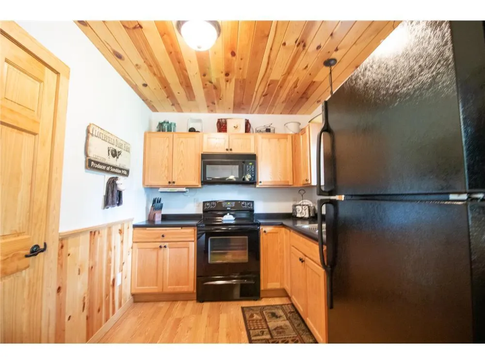 42683 County 3 Solway, MN 56678