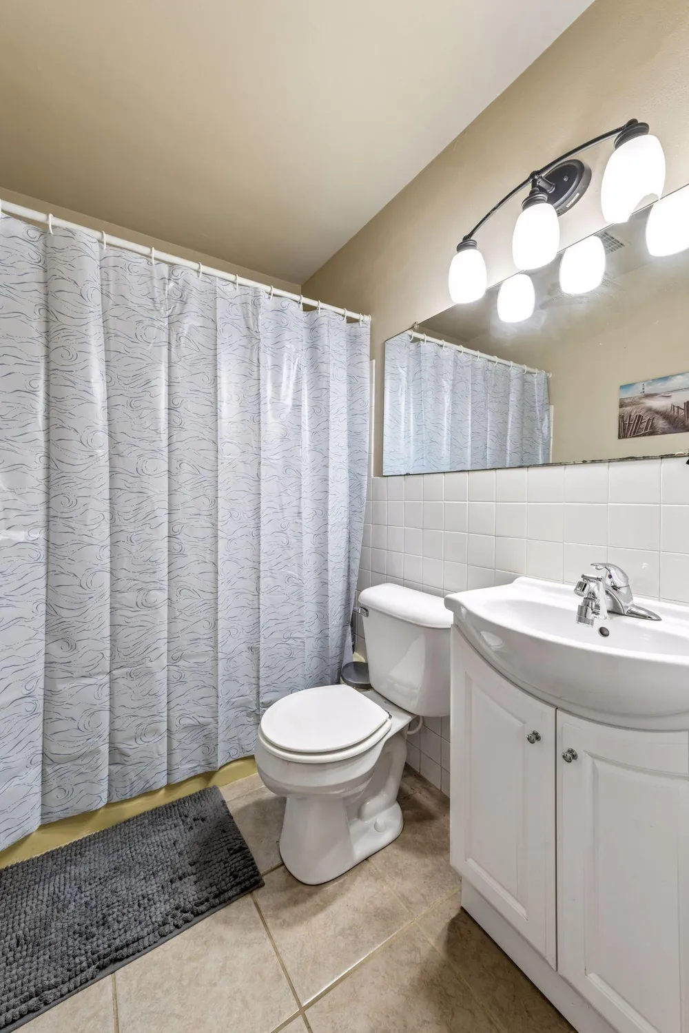 2381 Unity Avenue Golden Valley, MN 55422