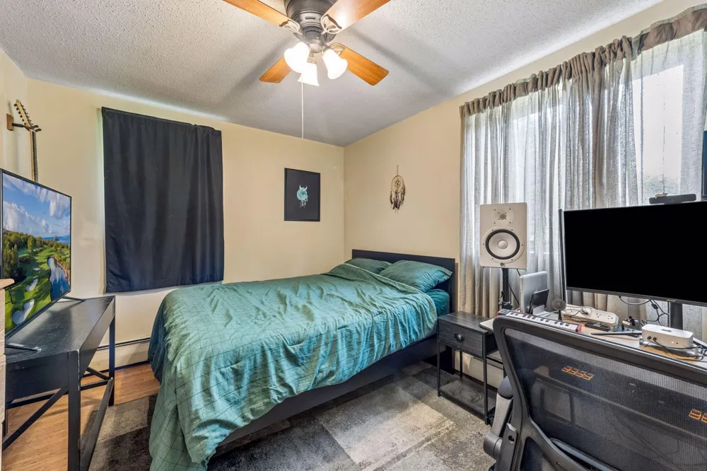 2381 Unity Avenue Golden Valley, MN 55422