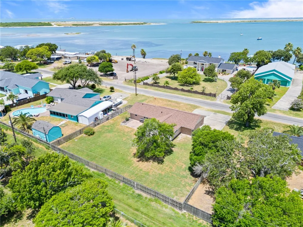 314 Inglewood Ingleside, TX 78362