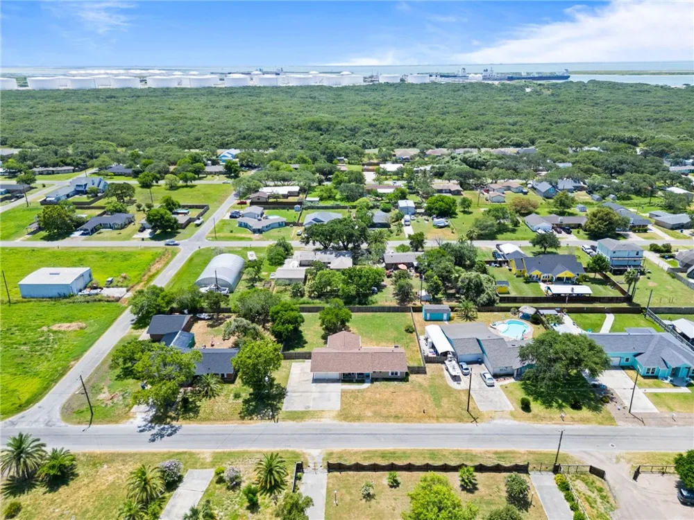 314 Inglewood Ingleside, TX 78362