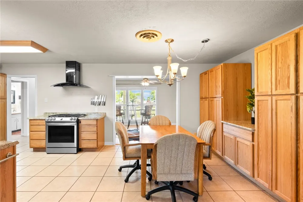314 Inglewood Ingleside, TX 78362