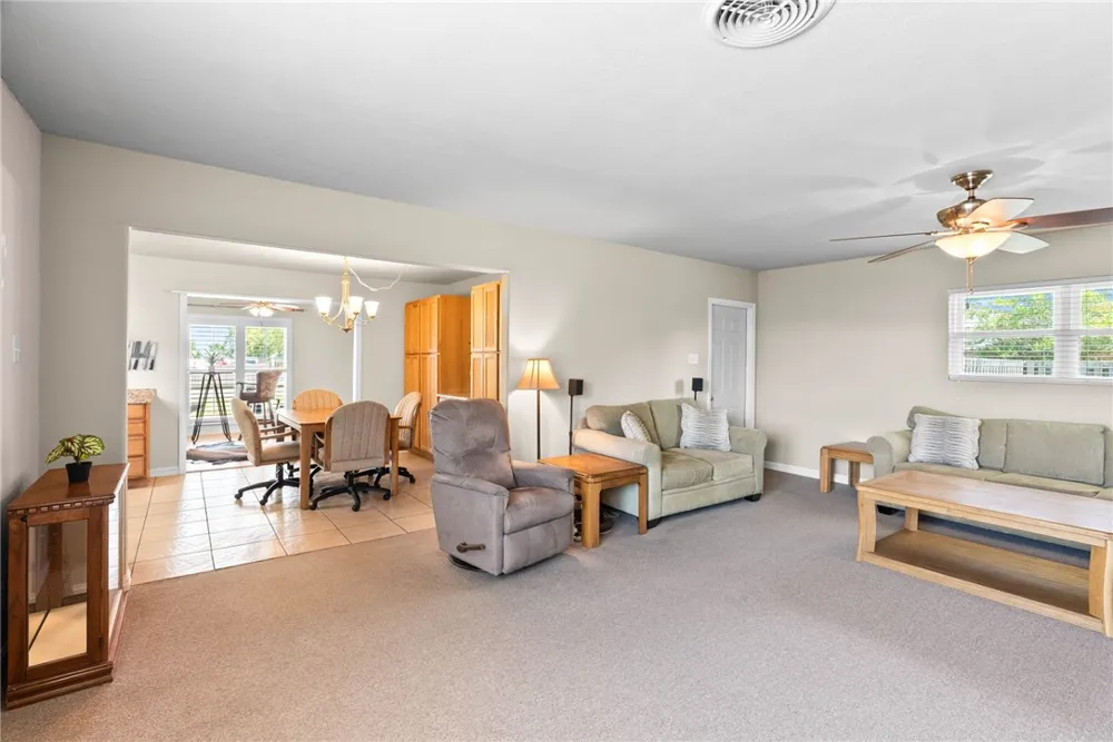 314 Inglewood Ingleside, TX 78362