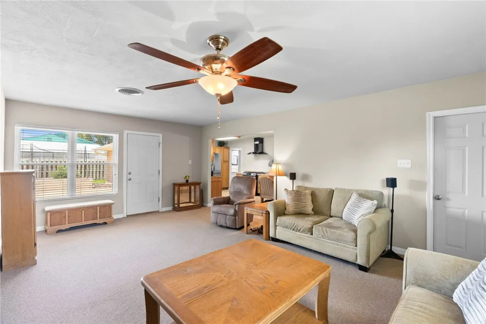 314 Inglewood Ingleside, TX 78362
