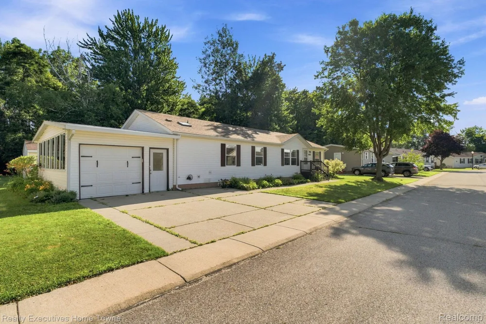508 Bush Lake Lane Kimball Township, MI 48074