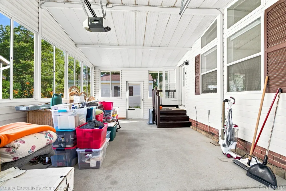 508 Bush Lake Lane Kimball Township, MI 48074