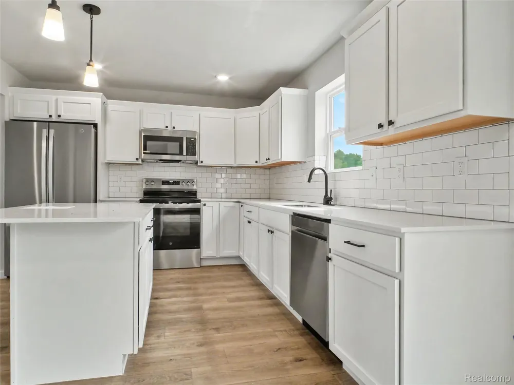 3185 Quail Ridge Court Clio City, MI 48420