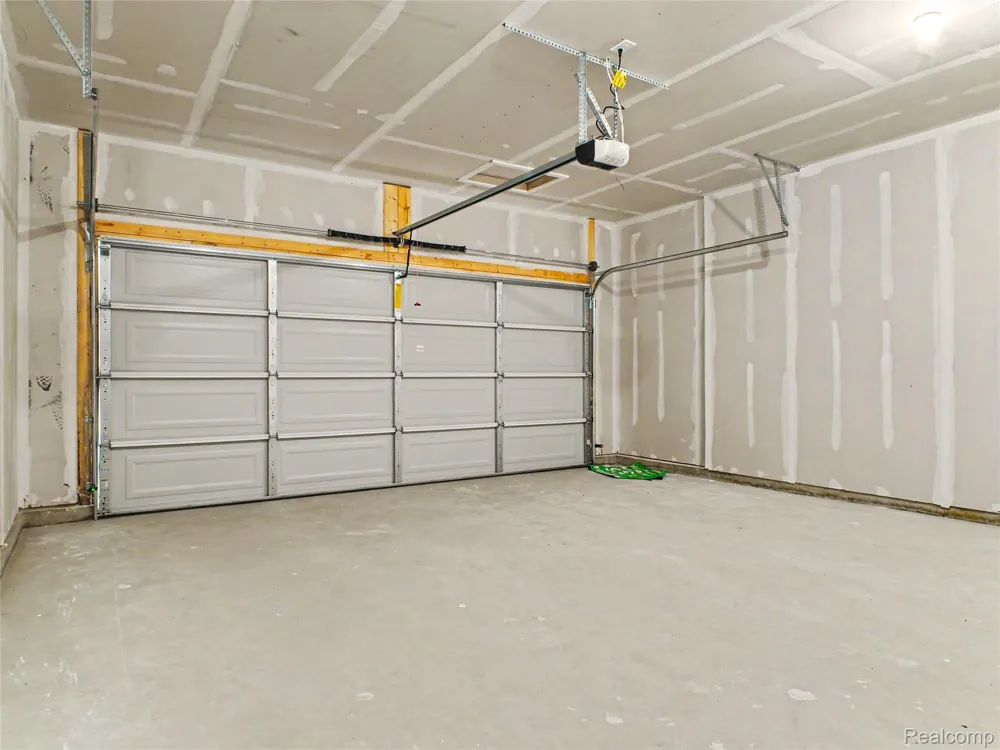 3185 Quail Ridge Court Clio City, MI 48420