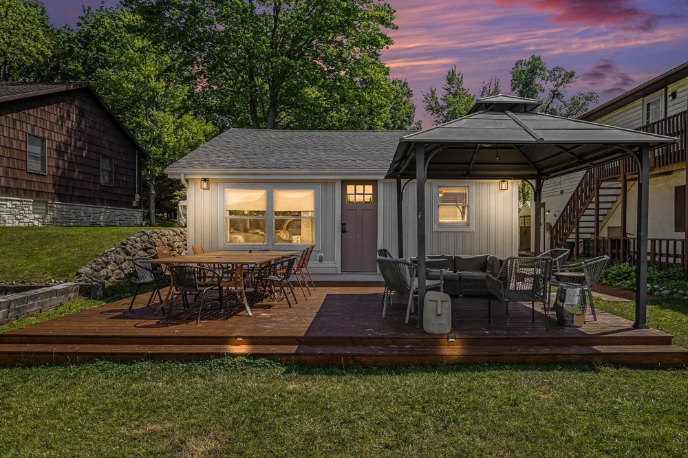 67560 95th Avenue Keeler Township, MI 49047