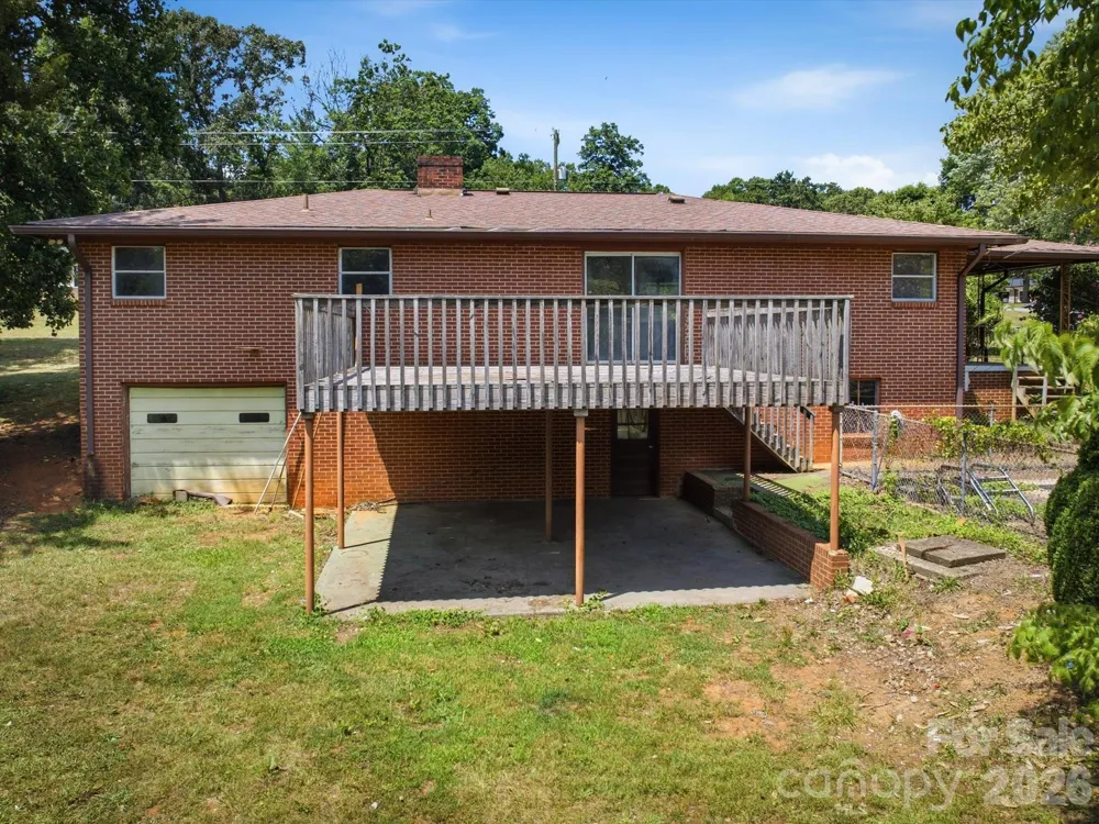 3446 Brandon Road Morganton, NC 28655