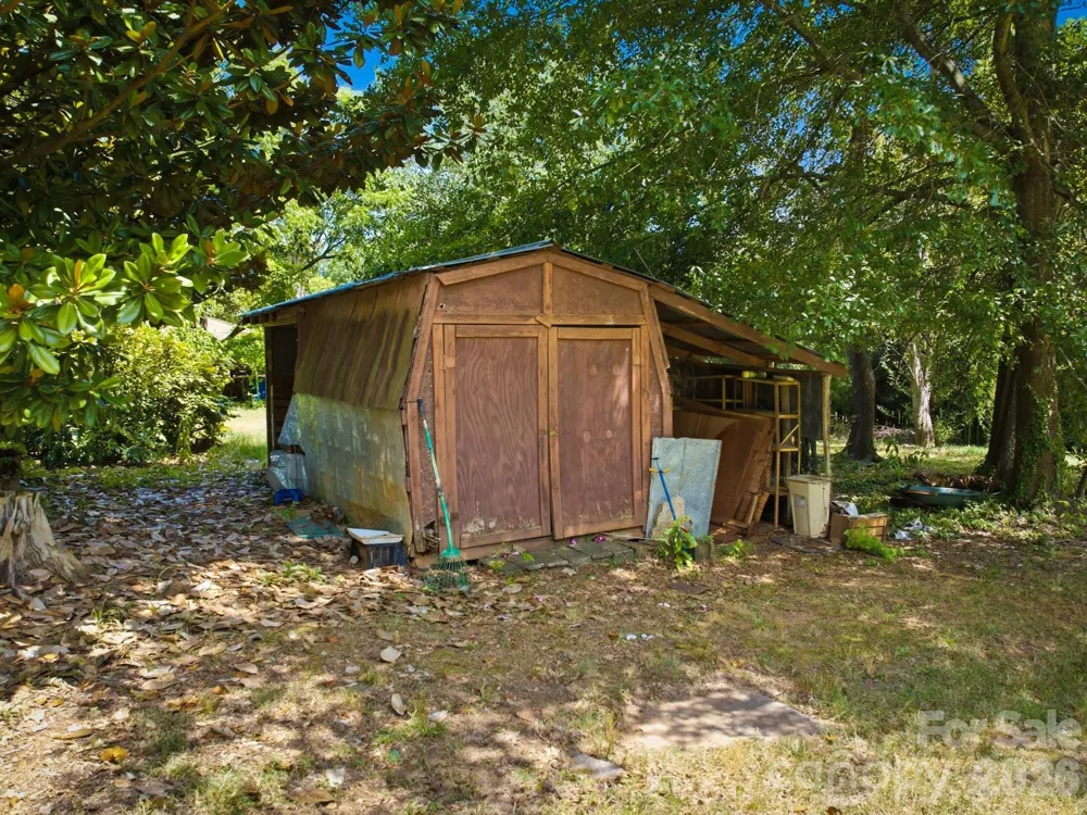3446 Brandon Road Morganton, NC 28655