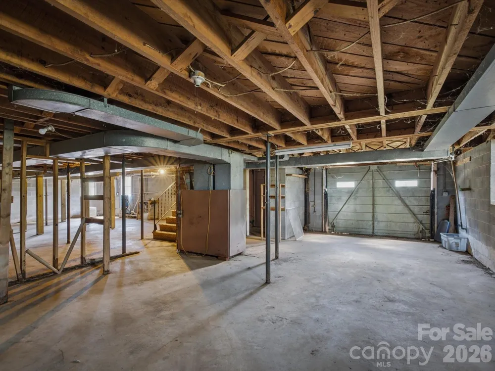 3446 Brandon Road Morganton, NC 28655