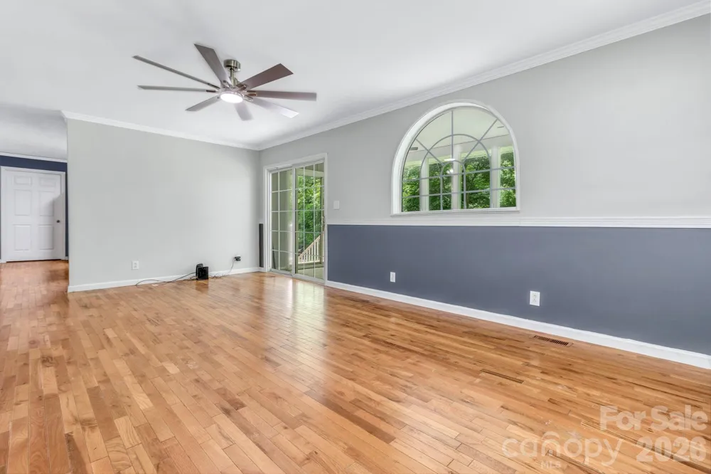 11 Aquarian Way Leicester, NC 28748