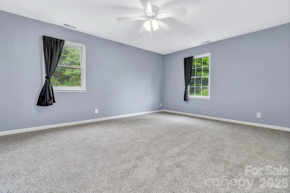 11 Aquarian Way Leicester, NC 28748