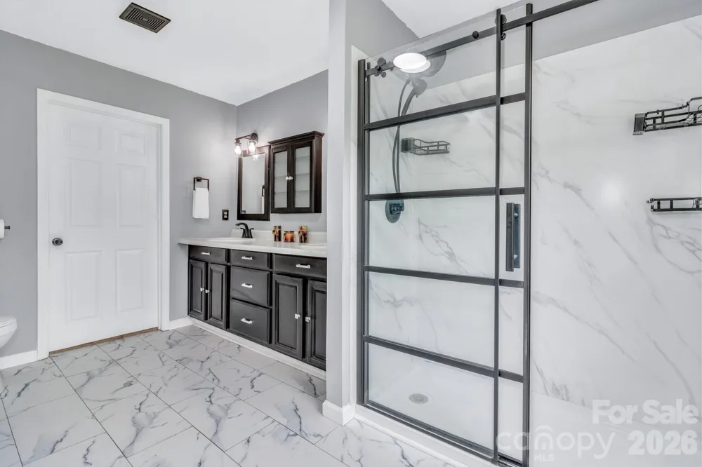 11 Aquarian Way Leicester, NC 28748