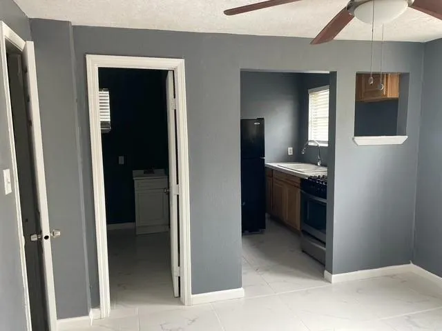 1611 Common Street Houston, TX 77009