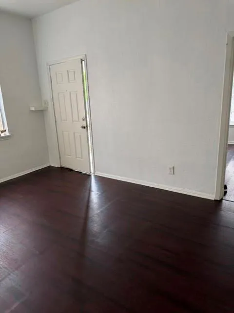 1611 Common Street Houston, TX 77009