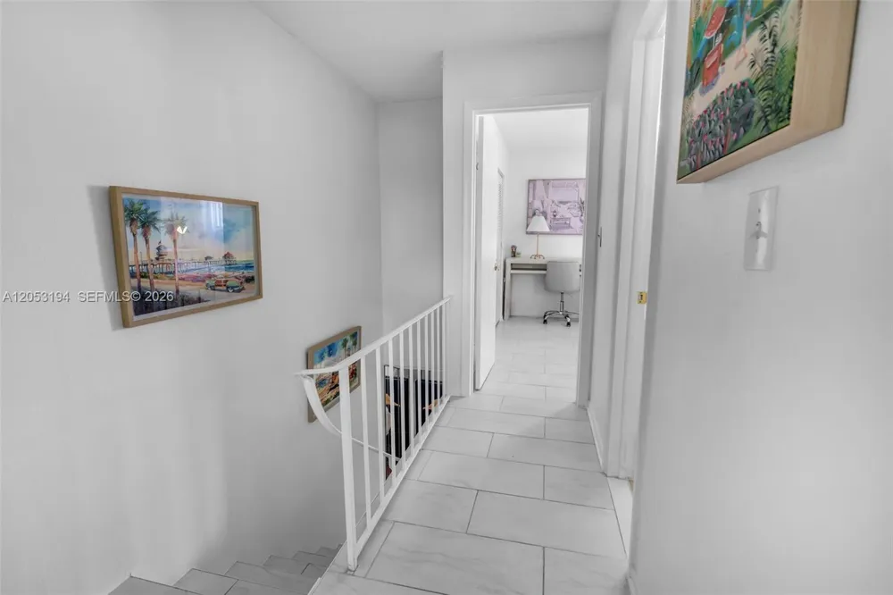 450 SE 7th St #261 Dania Beach, FL 33004