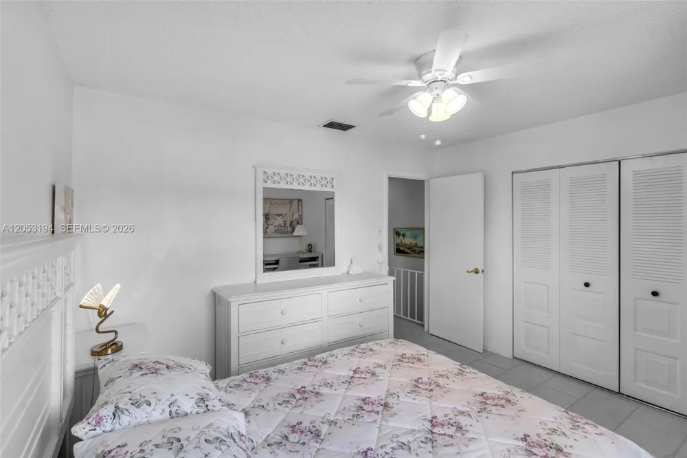 450 SE 7th St #261 Dania Beach, FL 33004