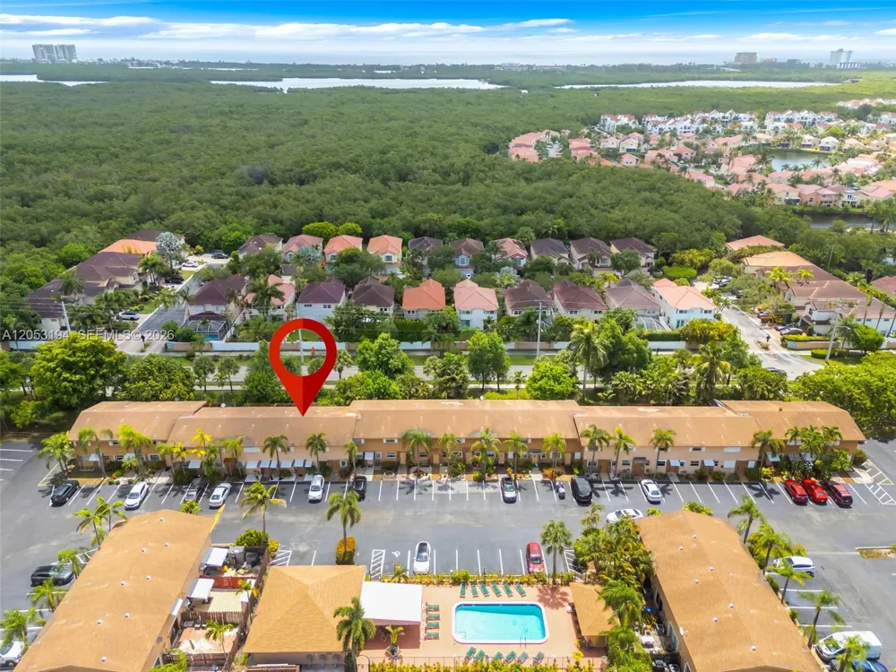 450 SE 7th St #261 Dania Beach, FL 33004
