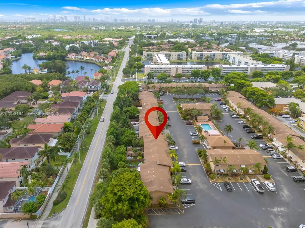 450 SE 7th St #261 Dania Beach, FL 33004
