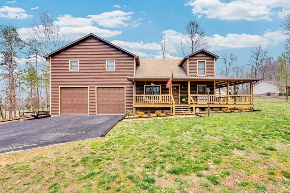 465 Hickory Ln Sparta, TN 38583