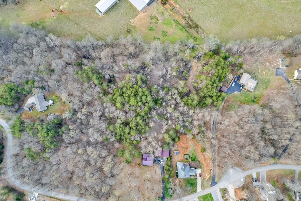 465 Hickory Ln Sparta, TN 38583