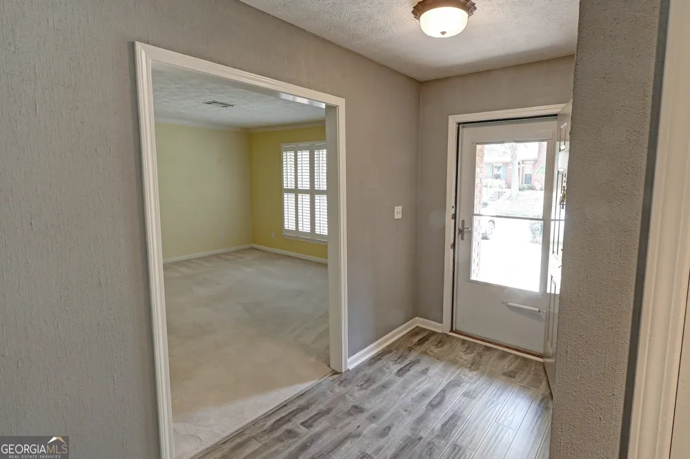 6408 Deerings LN Peachtree Corners, GA 30092