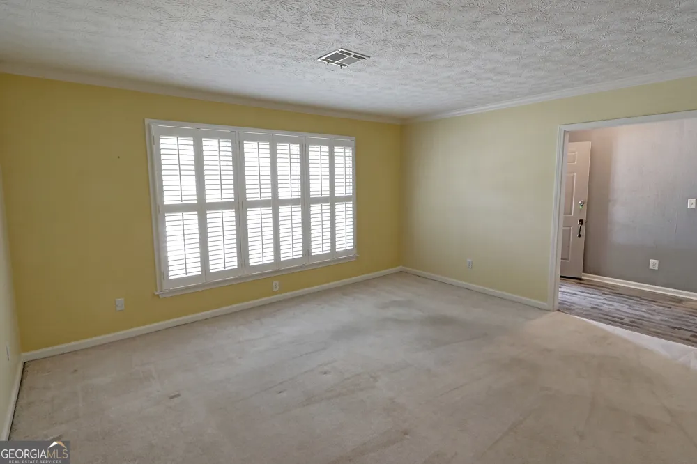 6408 Deerings LN Peachtree Corners, GA 30092