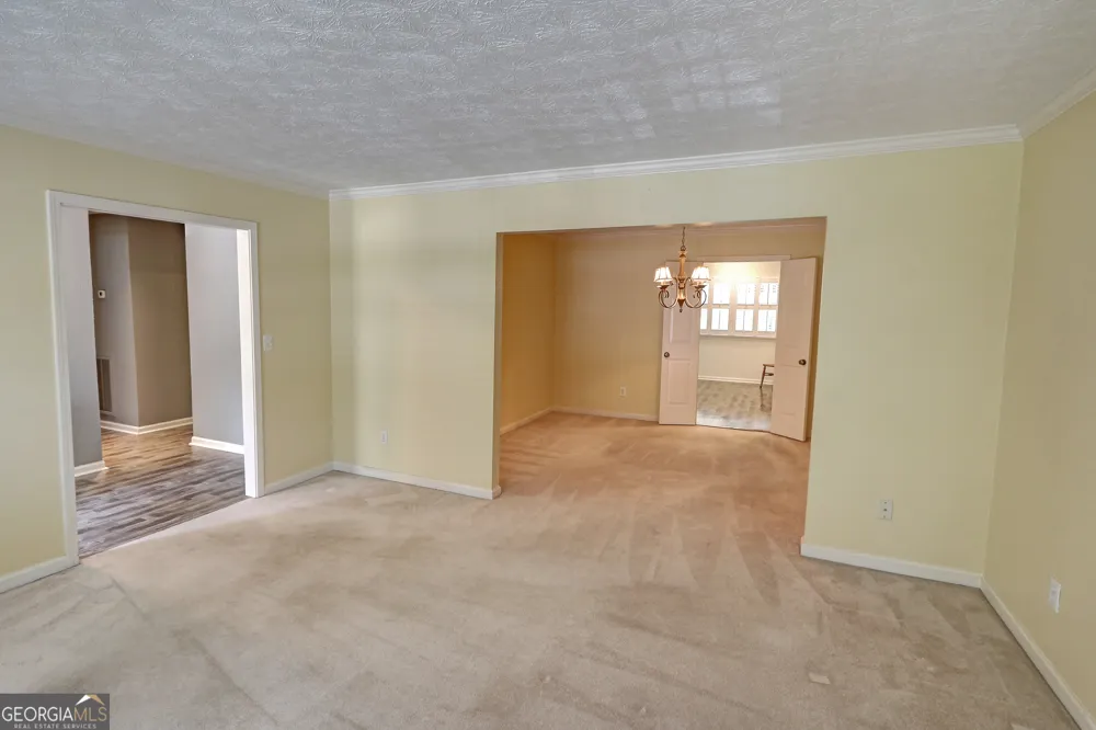 6408 Deerings LN Peachtree Corners, GA 30092
