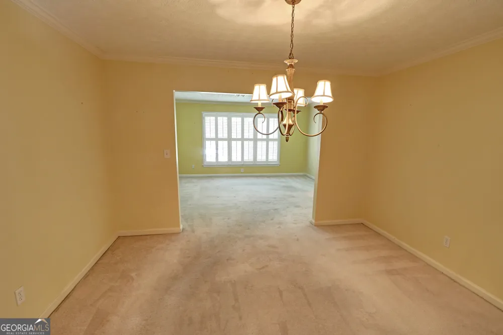 6408 Deerings LN Peachtree Corners, GA 30092