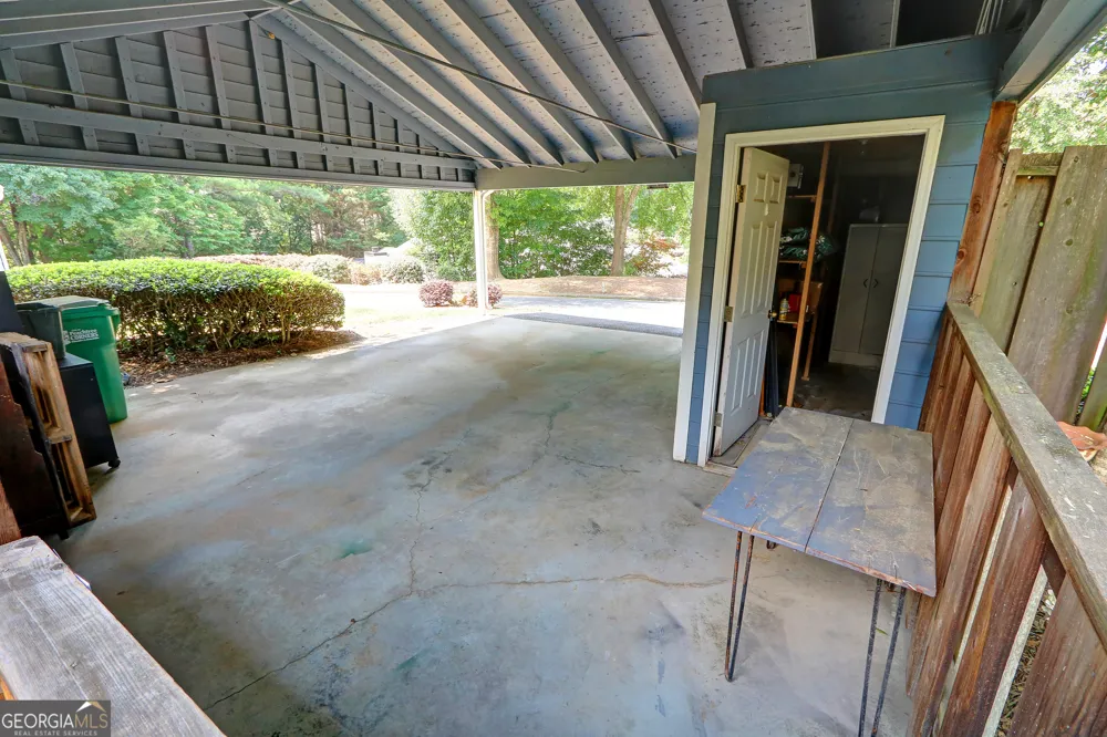 6408 Deerings LN Peachtree Corners, GA 30092