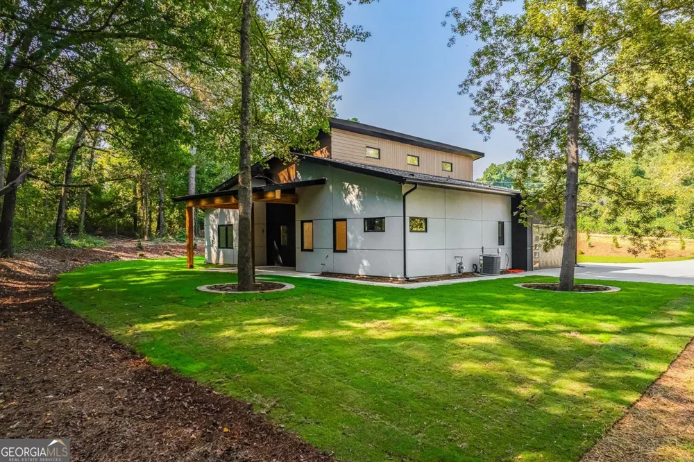 670 Loganville HWY Winder, GA 30680