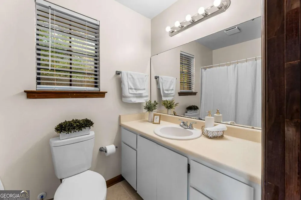 3 Mulberry CT Savannah, GA 31406