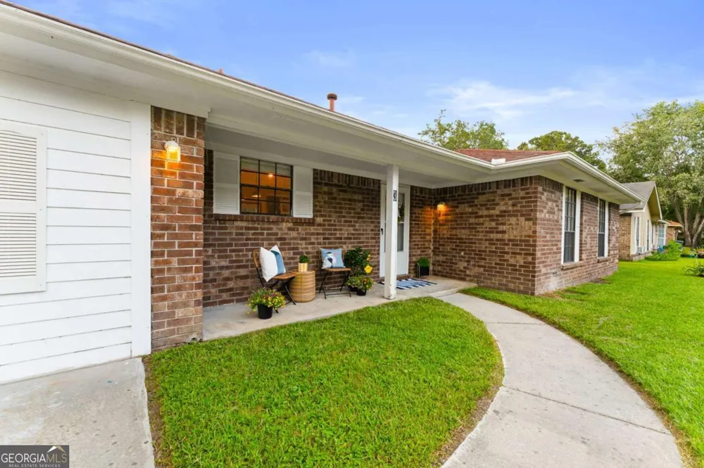 3 Mulberry CT Savannah, GA 31406