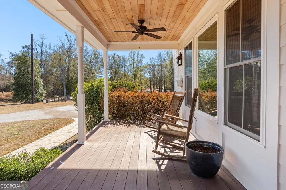 371 Milner ST Meansville, GA 30256