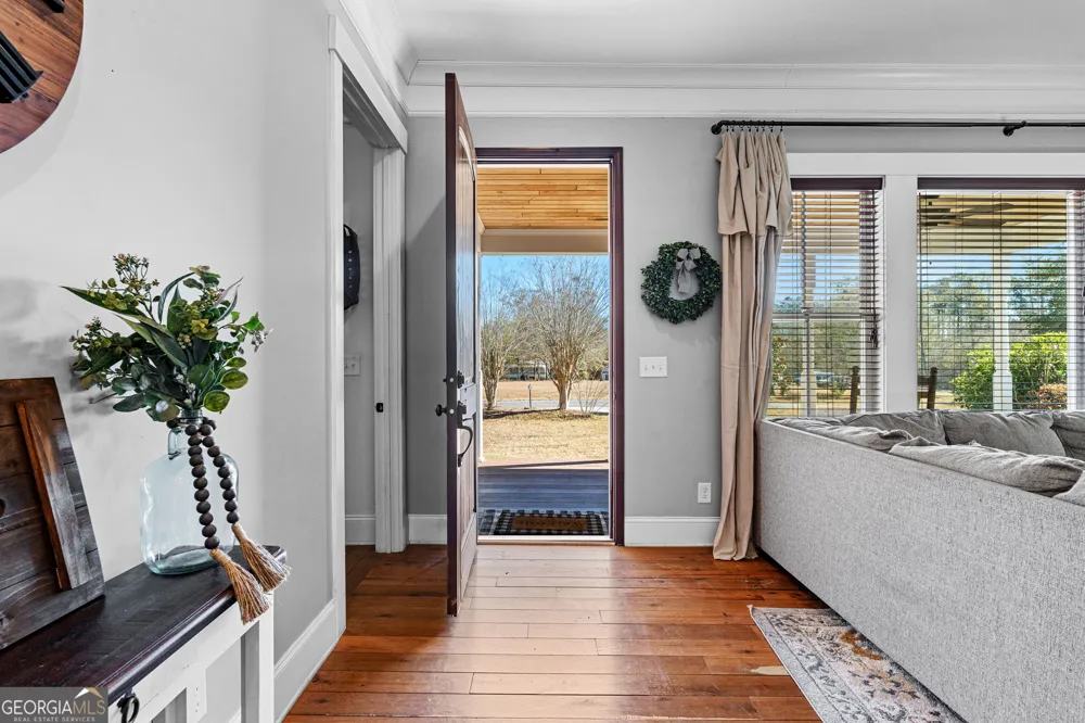 371 Milner ST Meansville, GA 30256