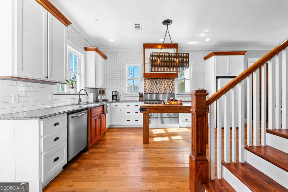 371 Milner ST Meansville, GA 30256