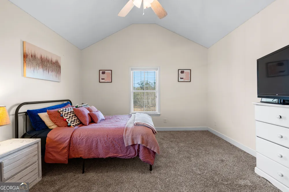 371 Milner ST Meansville, GA 30256