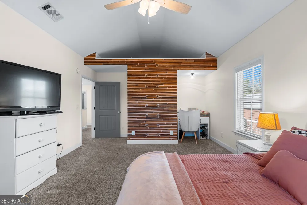 371 Milner ST Meansville, GA 30256