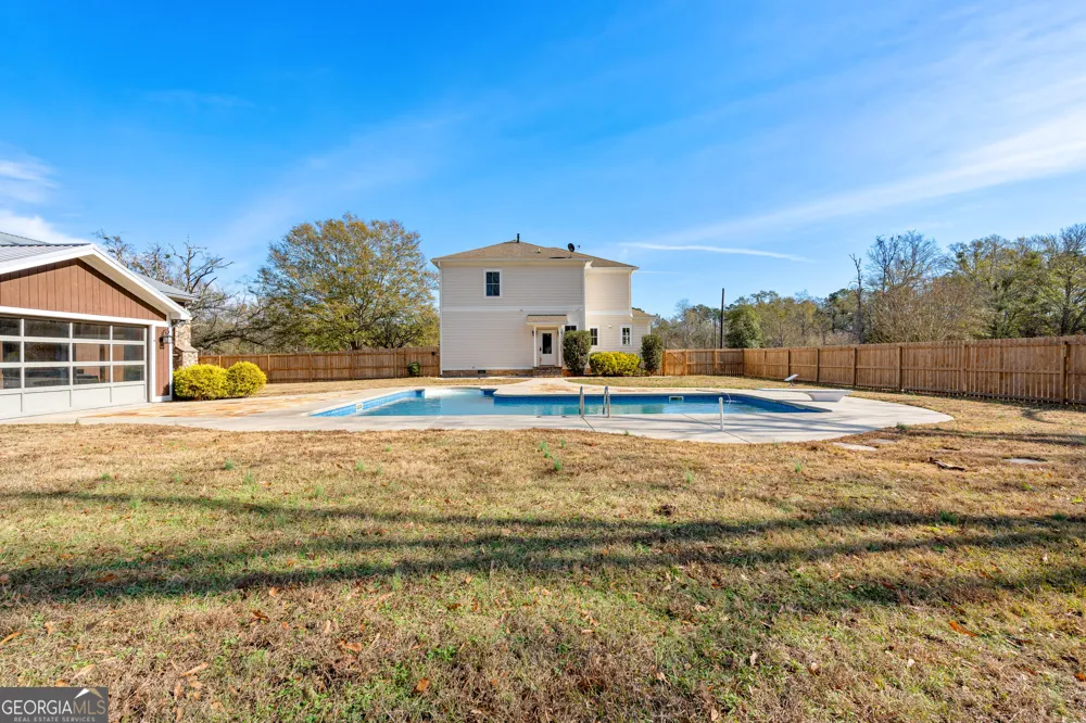 371 Milner ST Meansville, GA 30256