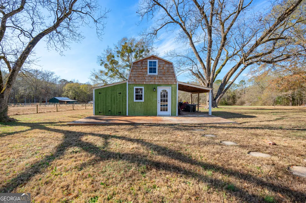 371 Milner Meansville, GA 30256
